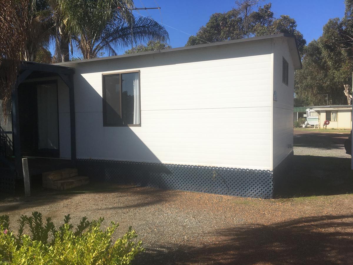 Pinjarra Caravan Park And Cabins エクステリア 写真