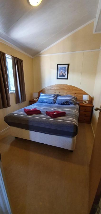 Pinjarra Caravan Park And Cabins エクステリア 写真